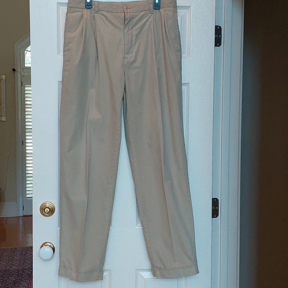 Nautica Clipper Khaki Pleated Pants - Picture 1 of 6